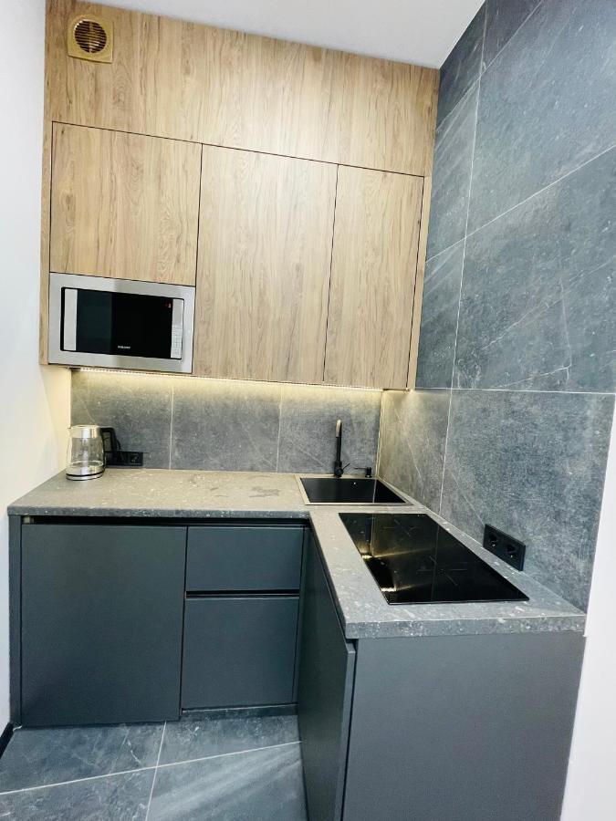 сучасні в центрі,паркінг Apartment
